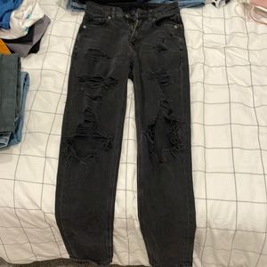 Black skinny/boyfriend jeans